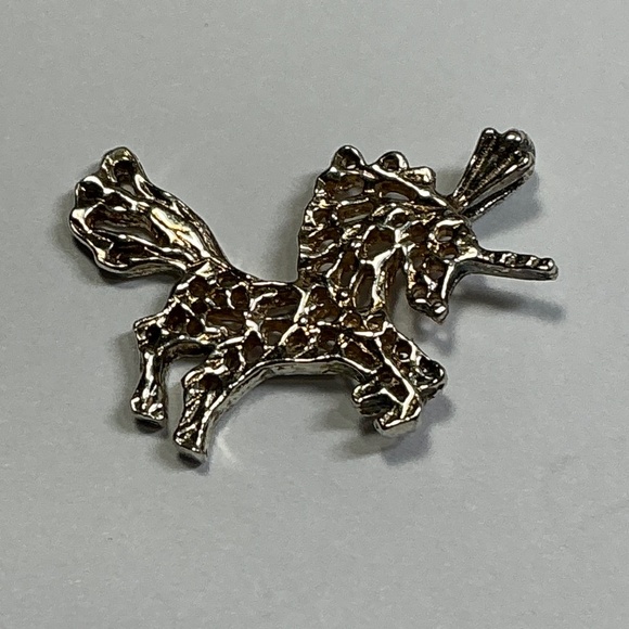 Sterling Silver Unicorn 🦄 Pendant. - Picture 1 of 7